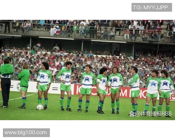 马拉多纳背后的秘密揭示他如何彻底改变足球历史的传奇之路