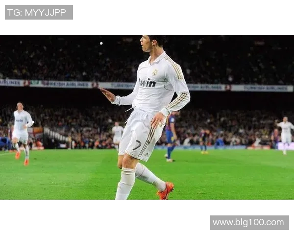 足球明星C罗的训练秘籍与技巧解析助你提升足球水平