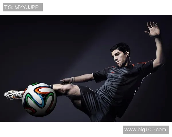 足球明星胜利姿势大盘点揭示他们的庆祝方式与个性魅力